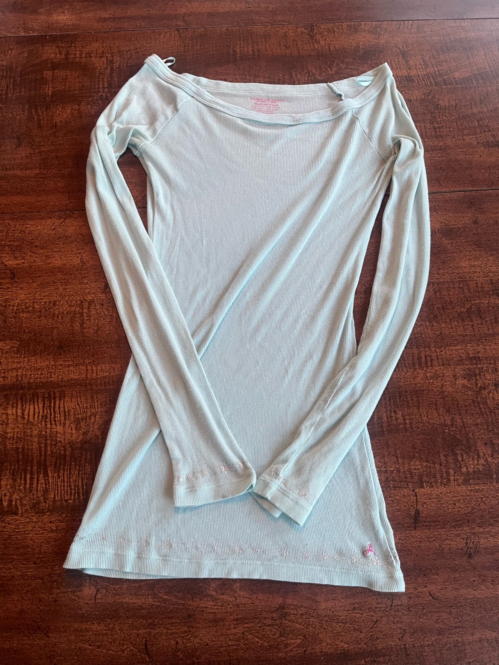 Vintage Y2K American Eagle Ribbed Long
Sleeve Top Light Aqua Scoop Neck medium